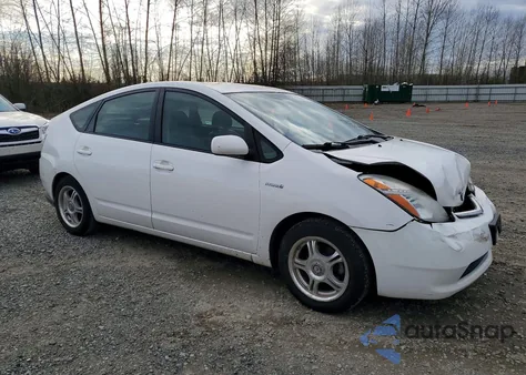 2009 Toyota Prius z USA, uszkodzony, nr VIN JTDKB20U393480354